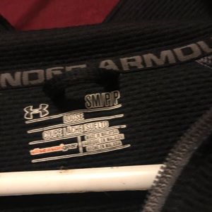 Young Men’s Under Armor Pullover